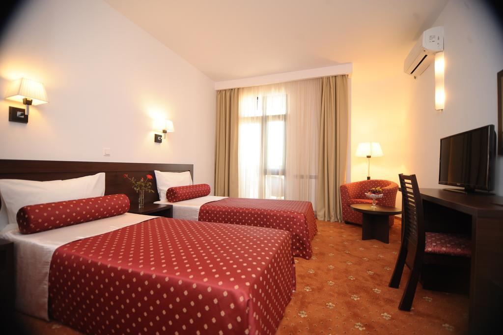 Hotel Mon Jardin Mahmudia Zimmer foto